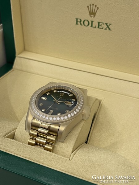 Rolex DayDate Green Dial Diamond
