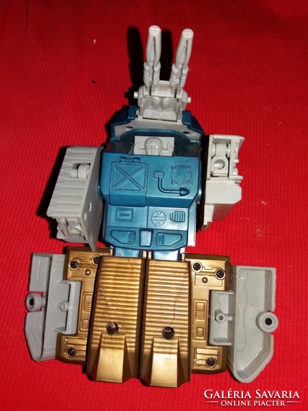 Retro minőségi jármű - robot -tank TRANSFORMERS sci-fi akció figura játék a képek szerint