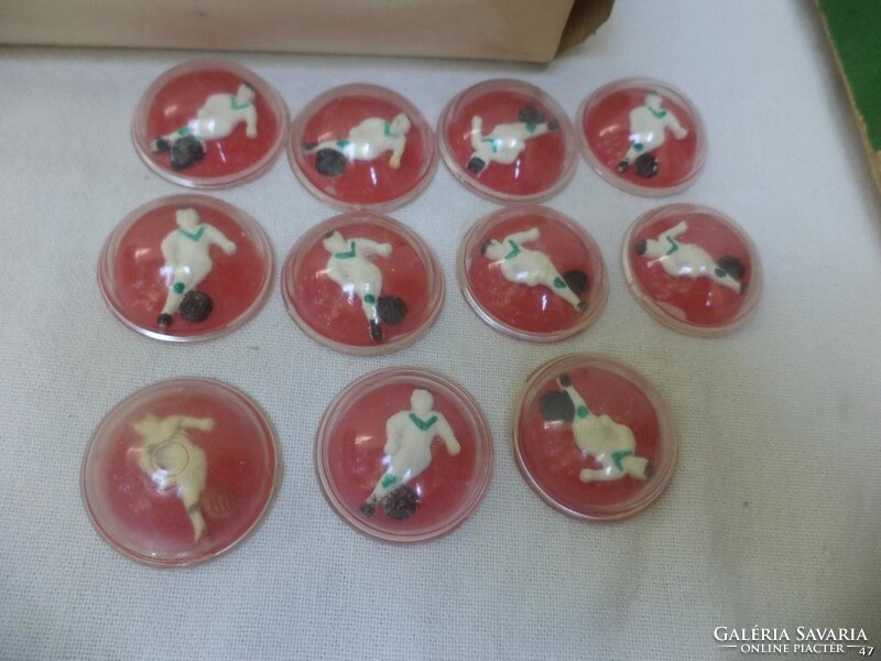 Retro gombfoci játék, dobozban (2873)