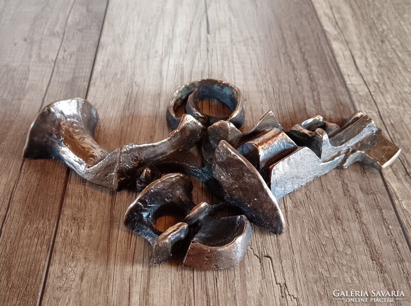 Muharos Lajos bronz revolver falidísz