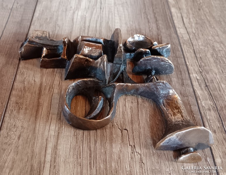 Muharos Lajos bronz revolver falidísz
