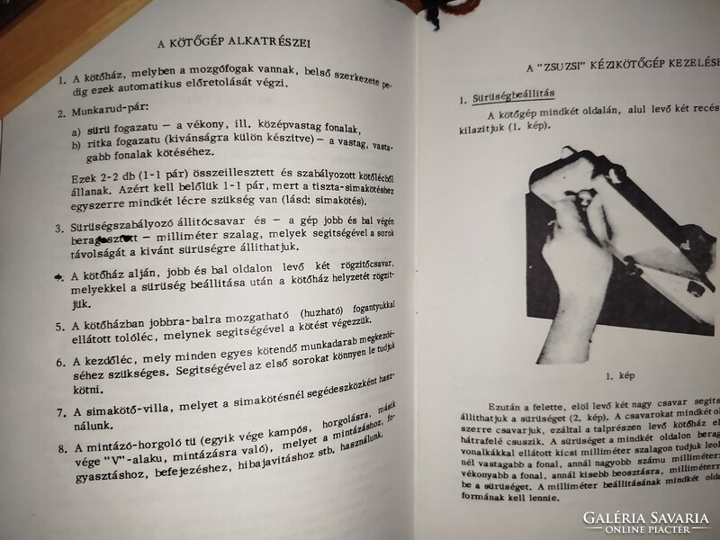 ZSUZSI kézikötőgép minden alkatrészével, használati utasítással