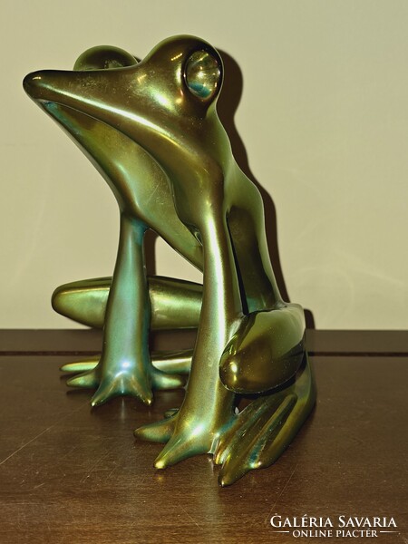 Art Deco Zsolnay eozinos nagy béka Nádor Judit terve