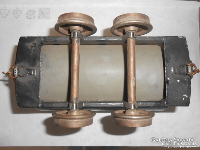 Egyedi vasúti kocsi (csille) modell