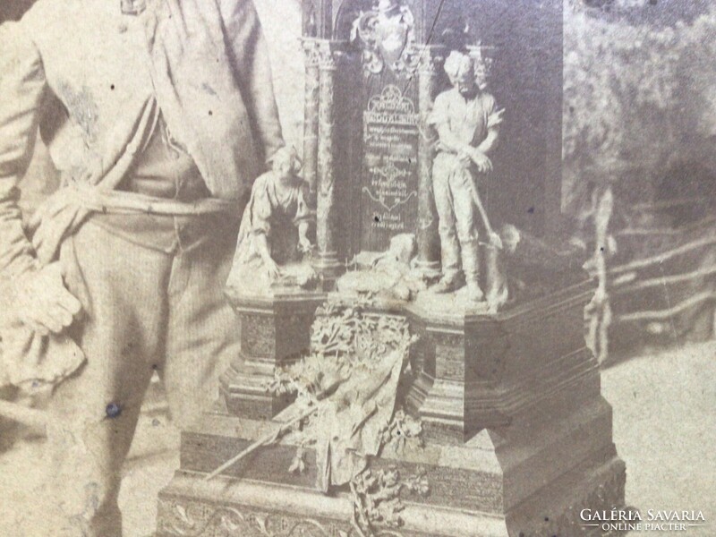 Morelli Gusztáv. Erdötörvény Stróbl Alajos szobra 1893 / Fotó