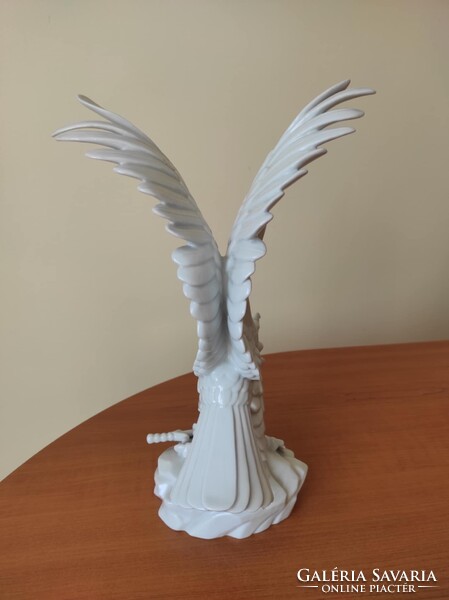 Fehér Herendi porcelán Turul madár karddal