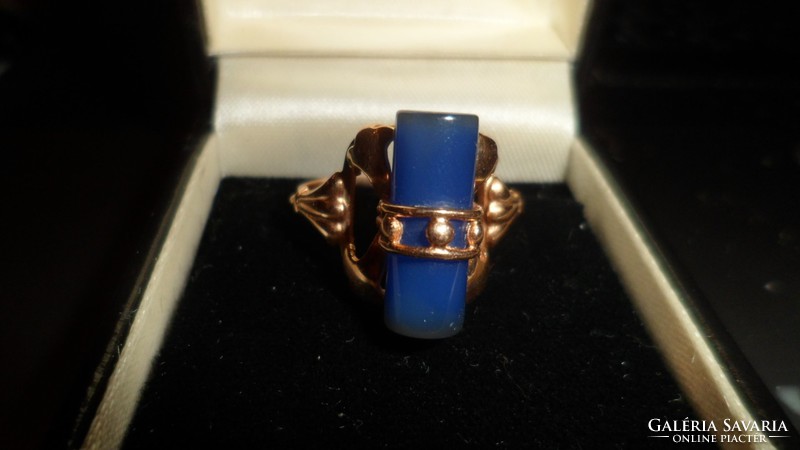 14K arany gyűrű / kalcedon