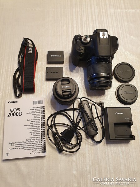 Canon Eos 2000D, két objektívvel + tartozékok