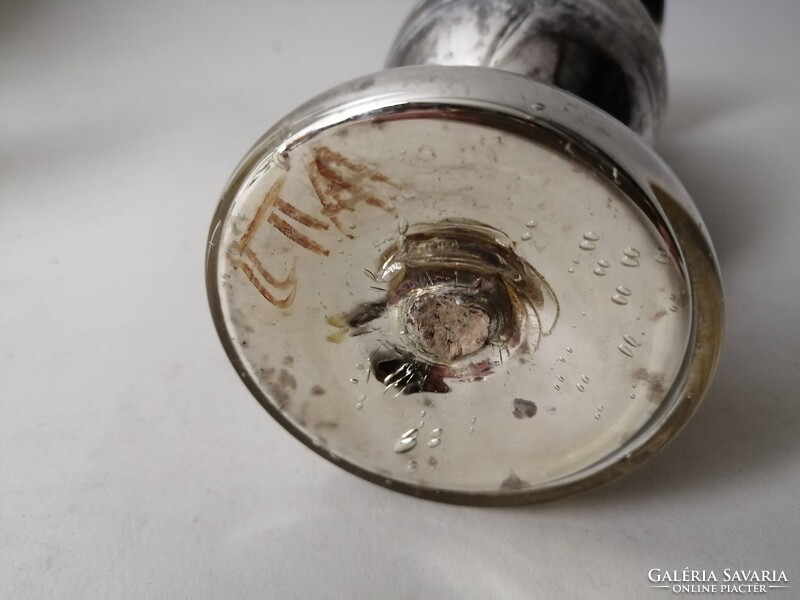 SZAKÍTOTT, FONCSOROZOTT HUTAÜVEG VÁZA