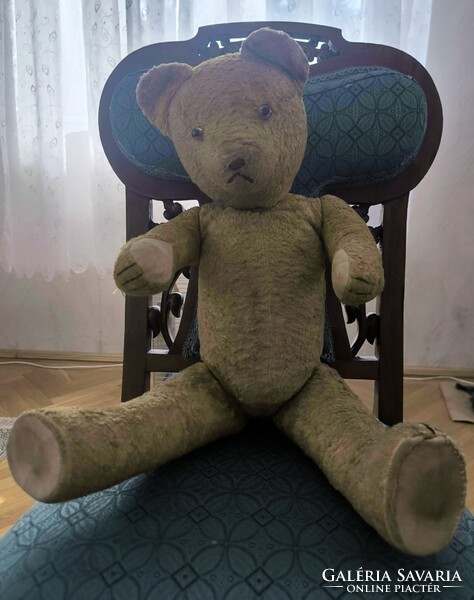 Misu Maci a nevem a mézet nagyon szeretem,Teddy mackó régi szalma töltelékes. Videó !