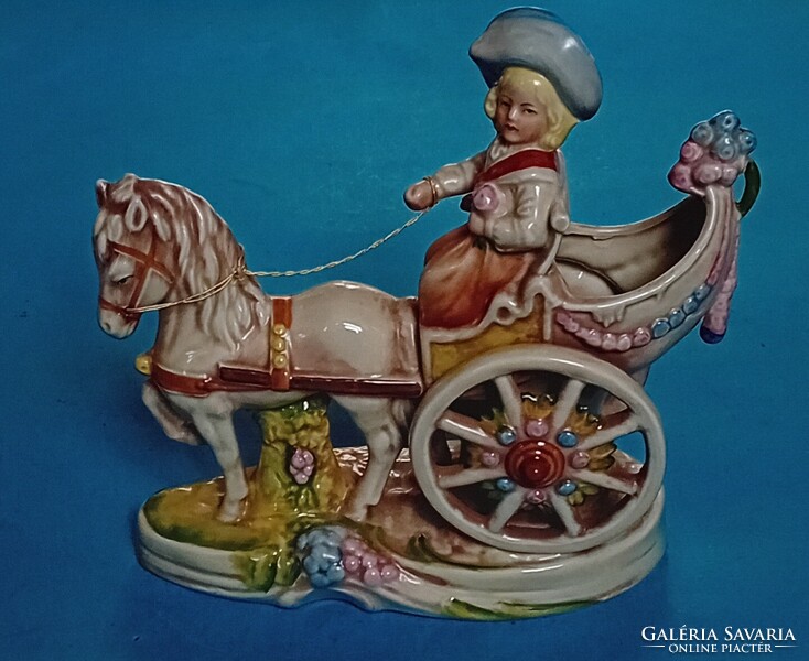 Német porcelán ,  DDR Lippelsdorf Lovas hintó kocsi