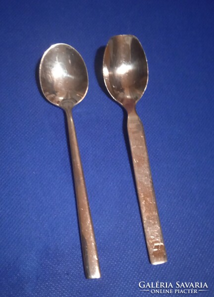 SwissAir and Lufthansa Teaspoon set of two