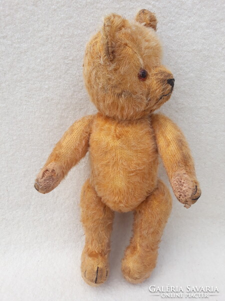 Nagyon öreg szalmás maci üvegszemekkel, 39 cm