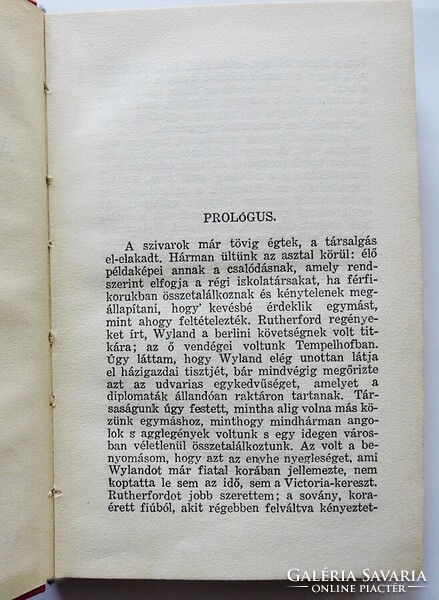 James Hilton: A Kék Hold völgye [1936]