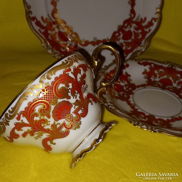 3db-os reggeliző szett, kávés-teás csésze. "Rosenthal " ( Pompadur,).jelzett, sorszámos.