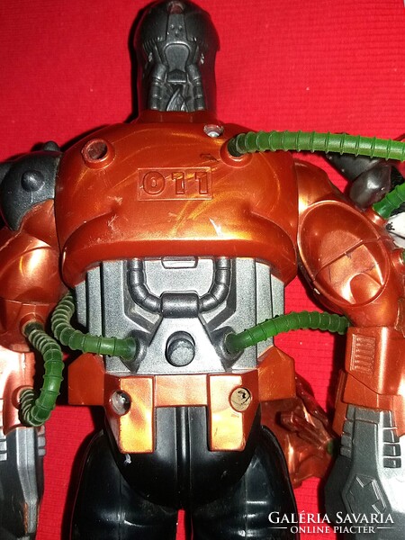 Retro eredeti HASBRO -ACTION MAN -BORG HARCOS - STAR TREK -BARBIE MÉRET -képek szerint