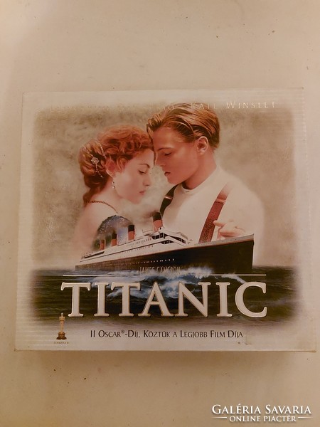 Titanic VHS Jubileumi kiadás, díszdobozban