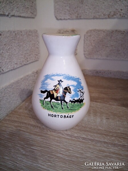 Bodrogkeresztúr kerámia emlék váza Hortobágy. 10,5 cm.