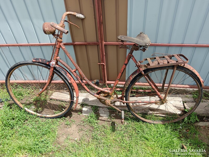 Oldtimer , veterán csepel csoda kerékpár