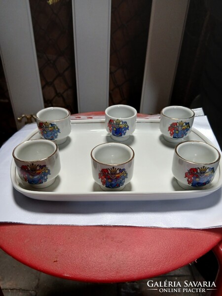 Gyönyörű ritka címeres porcelán