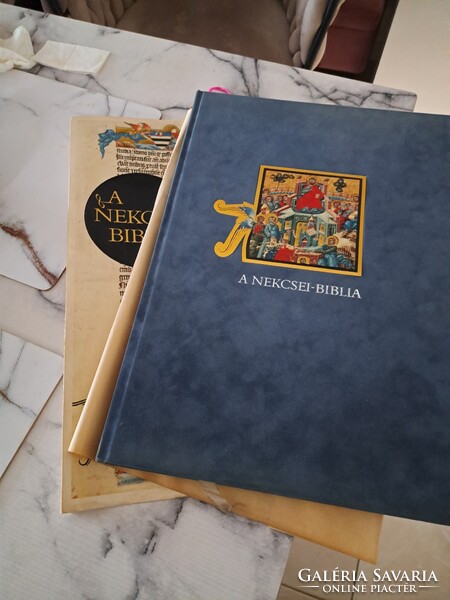 Nekcsei Biblia eladó. Vitrini állapotban.