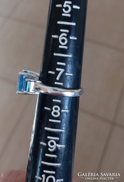 56 os 5.3gm Valodi kek Topaz 925 Ezust 14k Fehér aranyozásù Gyuru