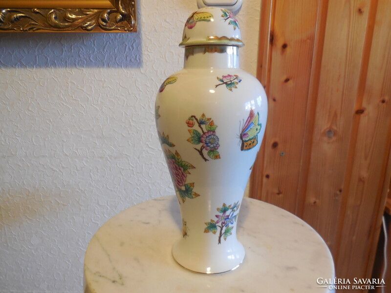 Herendi , viktoria mintás  , fedeles váza  , lámpatestté alakítva  , 26 cm