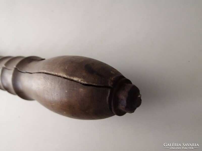 ANTIK KÉTKAROS JELZETT HENTES BÁRD - 59 CM