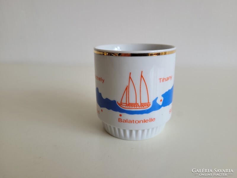Retro régi Balatoni emlék Zsolnay porcelán bögre vitorlás mintás mid century Balaton szuvenír