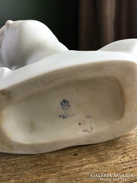 Régi Alt Wien biszkvit porcelán büszt szobor