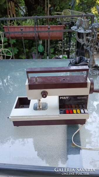 Retro toy pfaff children's sewing machine for repair, spare parts.