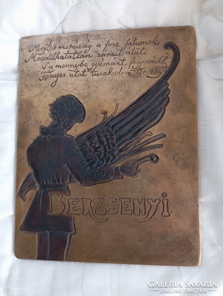 Kő Pál egyedi domborműve. 24 cm x 18,5 cm. Bronz. 1989-ben készült.
