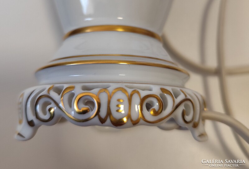 Kettő darab kézzel festett Herendi porcelán lámpa