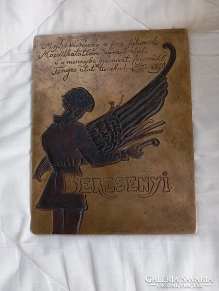Kő Pál egyedi domborműve. 24 cm x 18,5 cm. Bronz. 1989-ben készült.