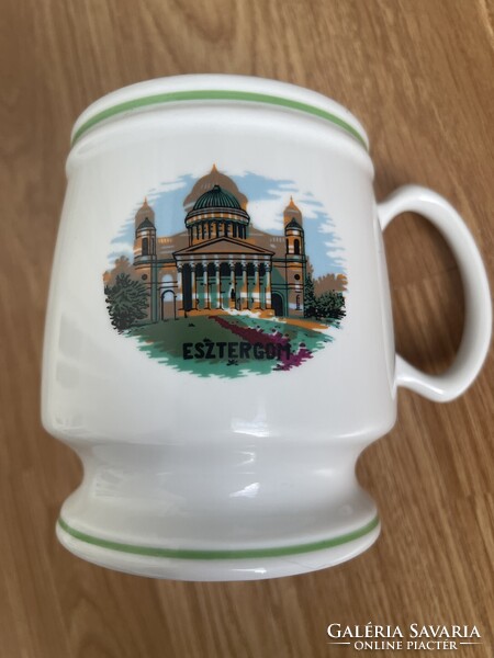 Hollóházi retró porcelán korsó, kupa hibátlan, Esztergomi bazilikával.