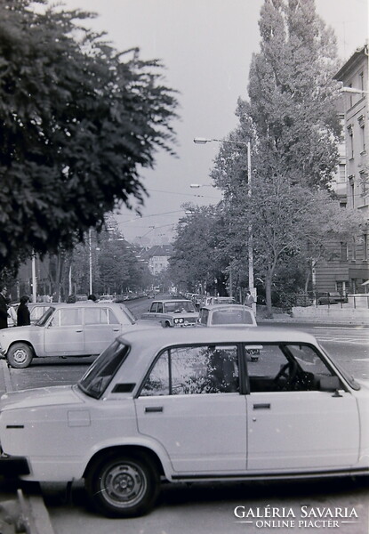 Régi fotónegatívok Budapest utcaképel Belváros Budavári Sikló Ruszvurm Gerbaud 1980-as évek közepe