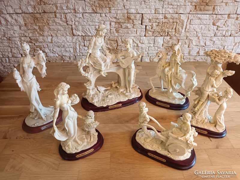 Szobor gyűjtemény - The Juliana Collection
