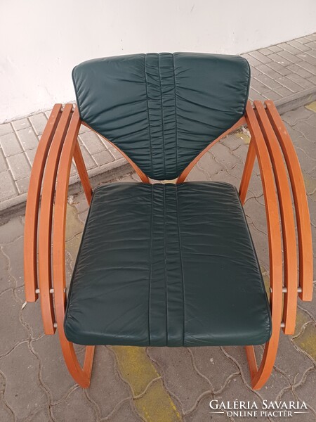 Posztmodern bőr ülőgarnitúra