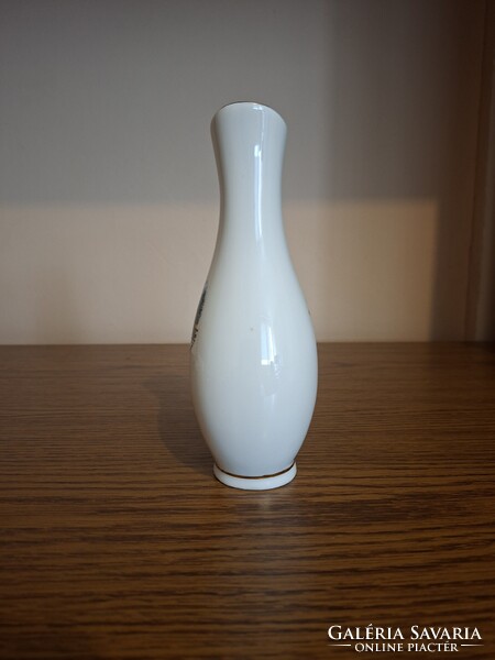 Hollóházi porcelán emlék váza. Békéscsaba, Kossuth. 17,5 cm. Hibátlan. Jelzett