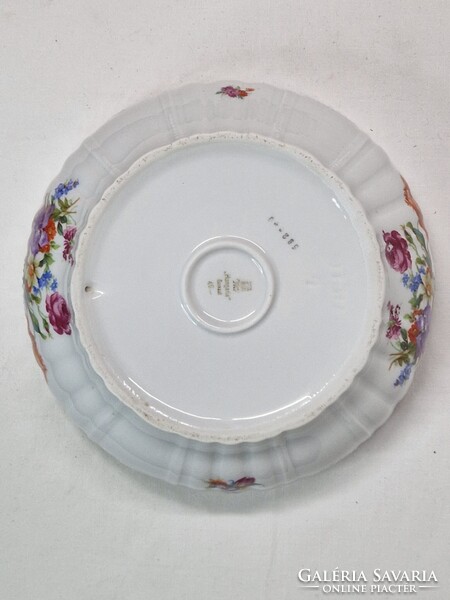 Zsolnay virág mintás Hungária sorozat porcelán pörköltes tál hibátlan állapotban 21,5 cm. átmérőjű