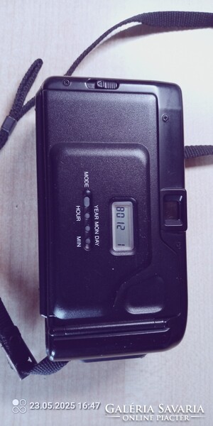 Minolta FS-E II (Quartz Date) – automata 35mm filmes fényképezőgép