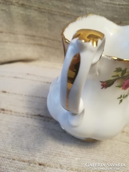 Royal Albert "Old Country Roses" kiöntő