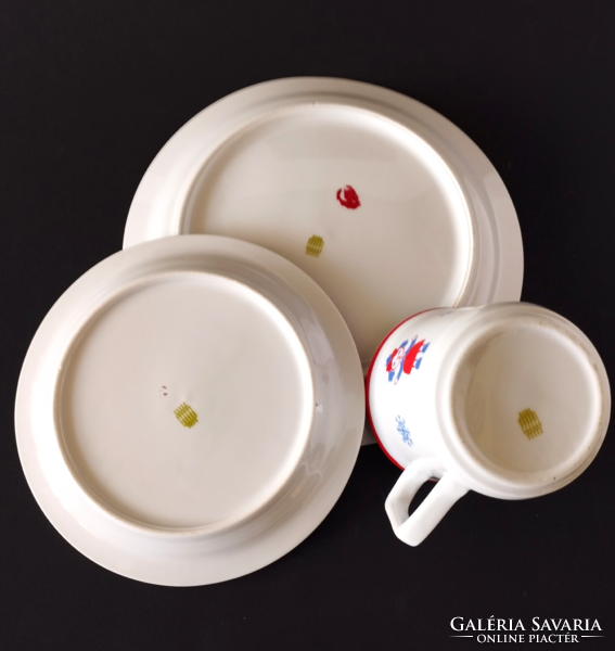 4 DB RÉGI SZÉP RITKA ZSOLNAY PORCELÁN MACIS GYEREK ÉTKÉSZLET,SZETT
