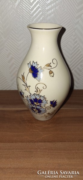 Zsolnay Búzavirágos váza, porcelán, 13 cm.