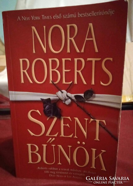 Nora Roberts Szent Bűnök Paperback book 395 pages in Hungarian in good condition