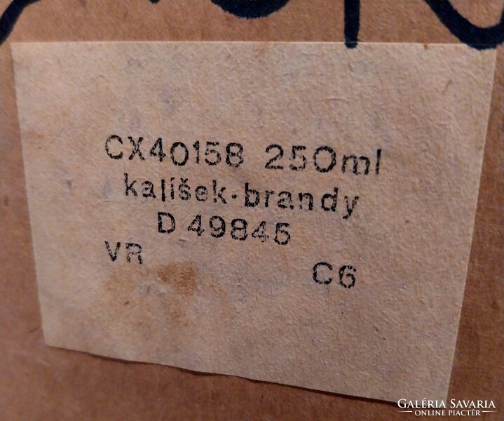 Vadászoknak   6db  2.5db űrtartalomú Talpas Konyakos pohár -Brandys pohár  (Bohemia Glass)  Újszer