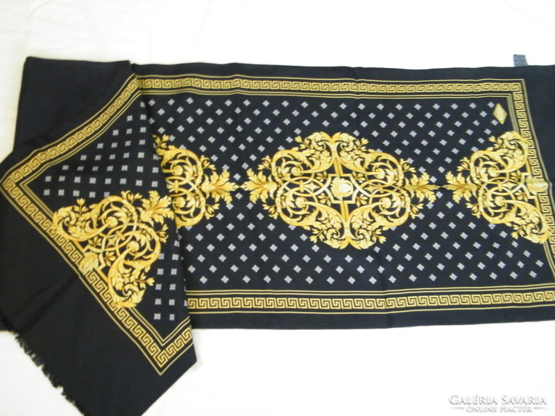 Vintage Versace medúza, barokk mintás hosszú selyemkendő, selyemsál