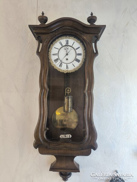 Biedermeier hegedűtok Falióra, könyvtár óra 1800-as évek. Rövid ingàs ritkaság díszes ringgel !