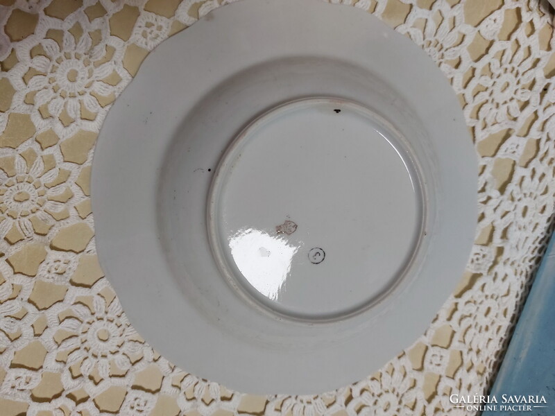 Zsolnay, régi ritka mély tányér, szép kapa-virág mintás