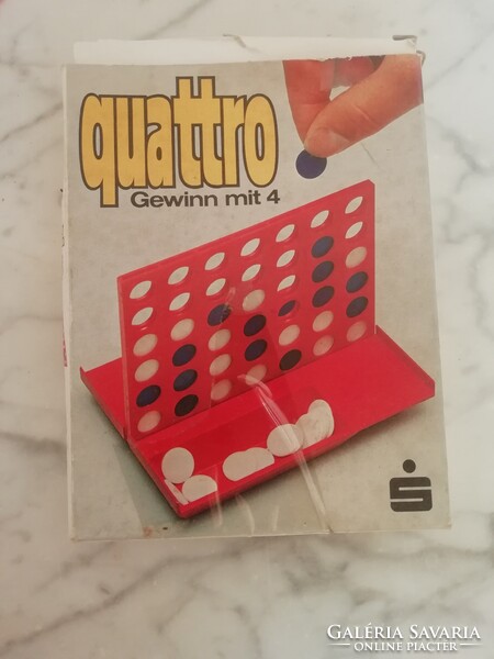Quattro retro német logikai társasjáték